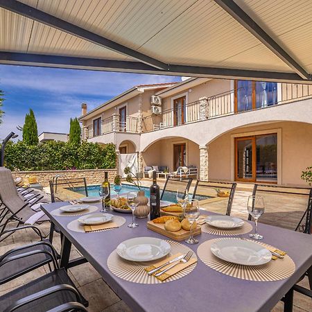 Villa Dijana East Linardići Exteriér fotografie