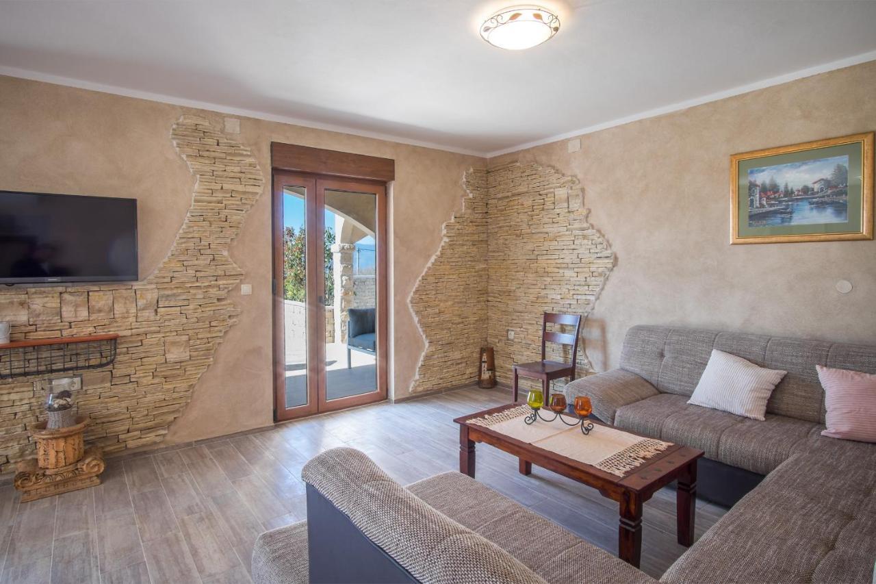 Villa Dijana East Linardići Exteriér fotografie